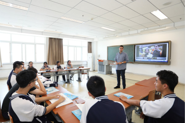 083eb9d2ed9d4887a8472b668e5d9d53.jpg 1100.JPG