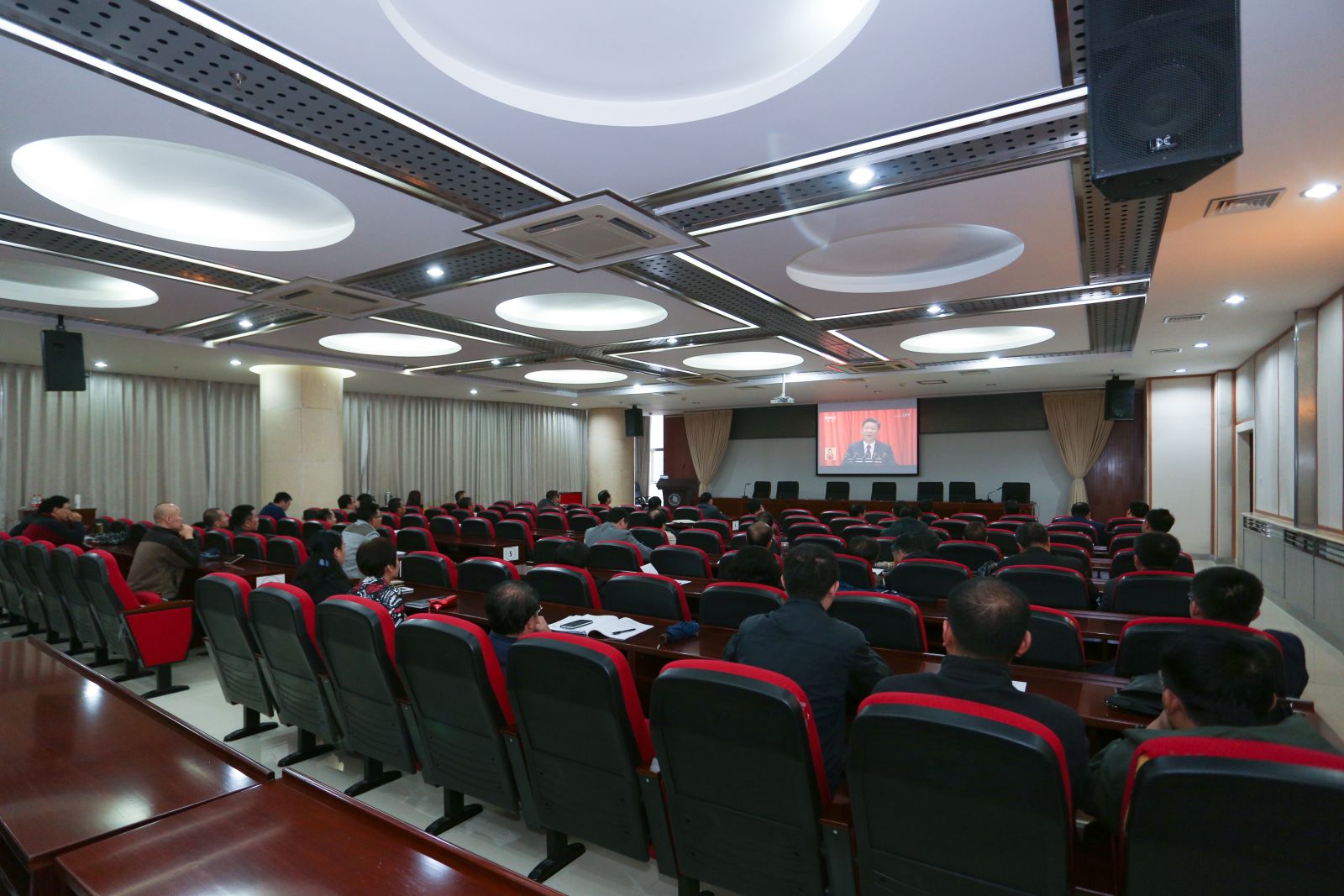 e9c20541b3e84137a018f96c9787f572.jpg e9c20541b3e84137a018f96c9787f572.jpg