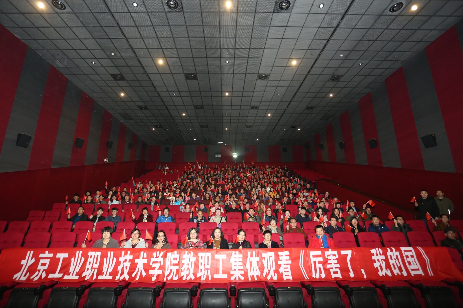 286b51958c404b26b3699026e0c7c1e9.jpg 286b51958c404b26b3699026e0c7c1e9.jpg