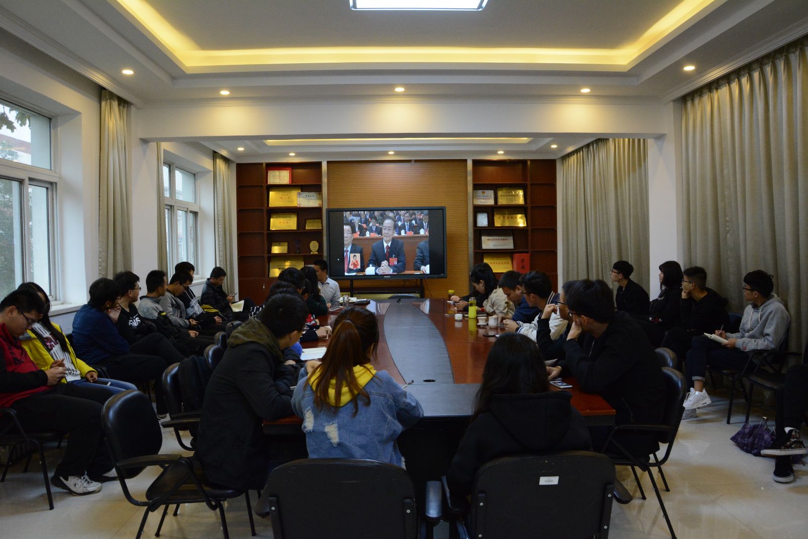 34ee7ad9fb0d41258215440d9337f307.jpg 34ee7ad9fb0d41258215440d9337f307.jpg