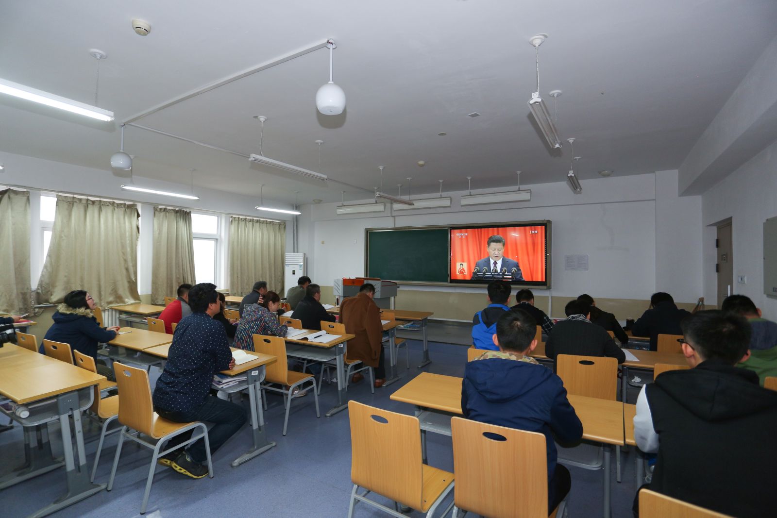 ce923563c2a24a77837fe606195f2c88.jpg ce923563c2a24a77837fe606195f2c88.jpg