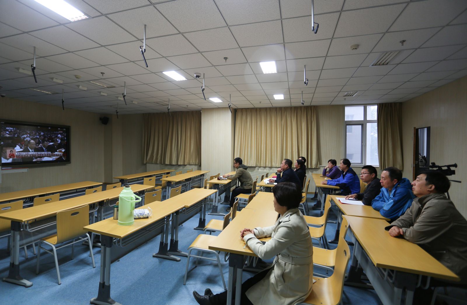 cb8b648daf684a84826c19ae309dd5c3.jpg cb8b648daf684a84826c19ae309dd5c3.jpg