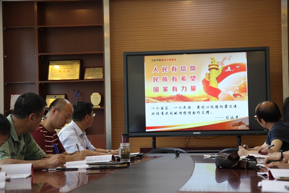 f8065d22fa9645ed8b07702c5db290f5.jpg f8065d22fa9645ed8b07702c5db290f5.jpg