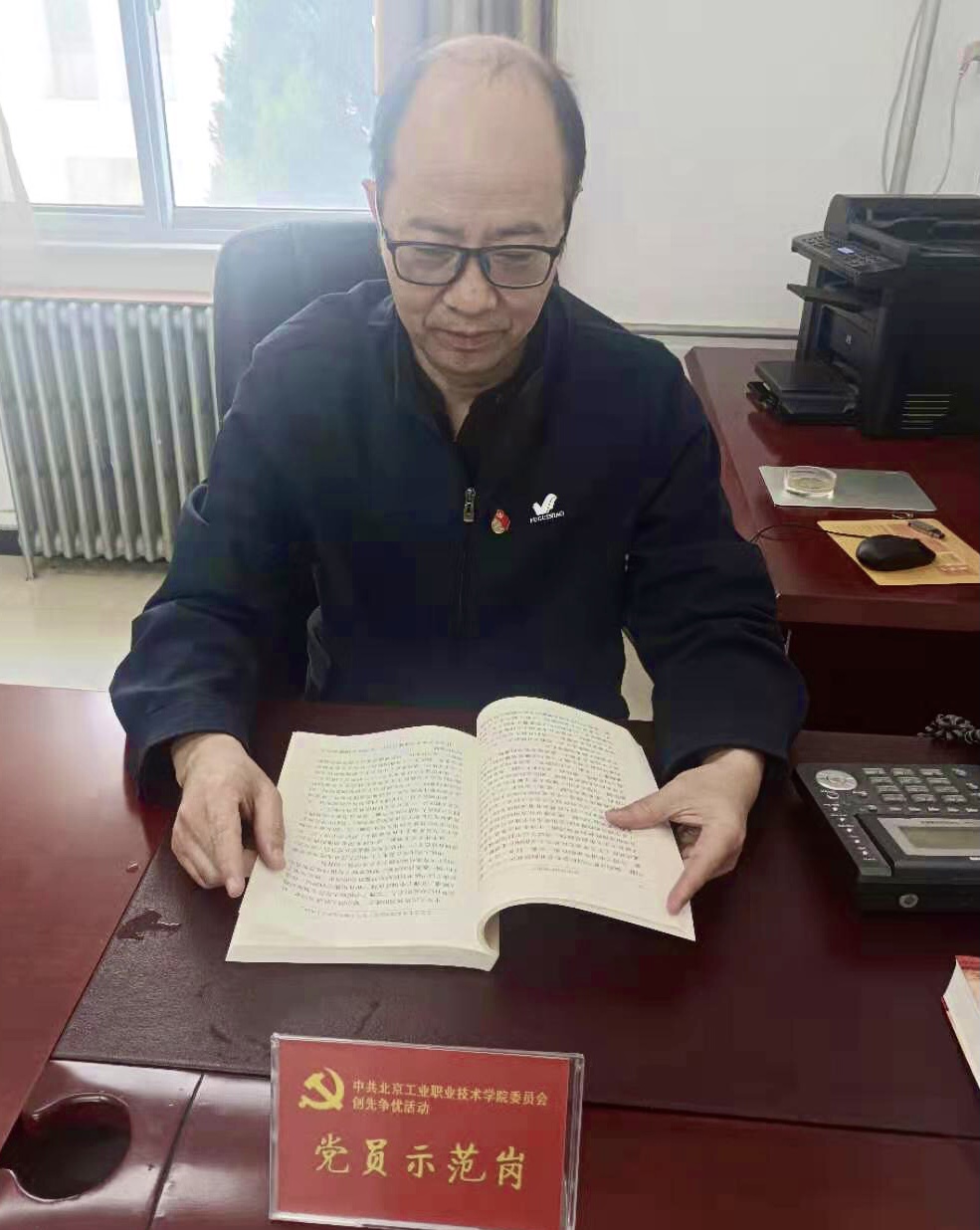 b04bcdb6e2b846d3b5edb9d378c191c7.jpg b04bcdb6e2b846d3b5edb9d378c191c7.jpg